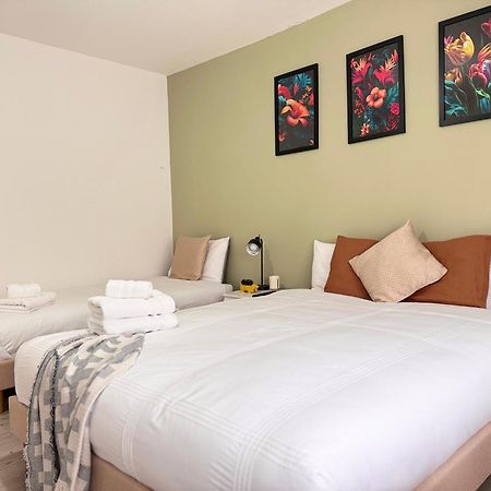 Charming Studio 30Min To Central Лондон Экстерьер фото
