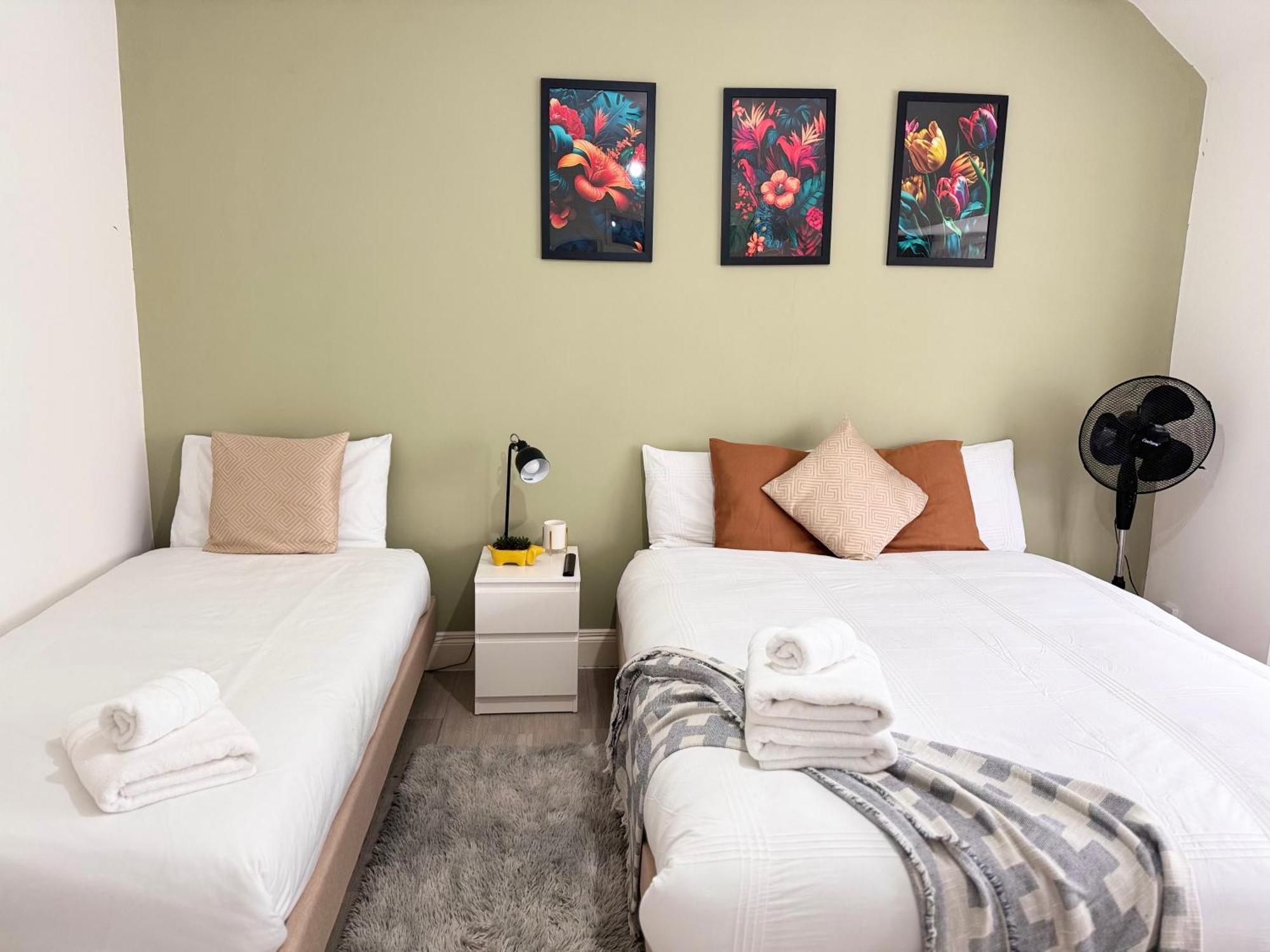 Charming Studio 30Min To Central Лондон Экстерьер фото